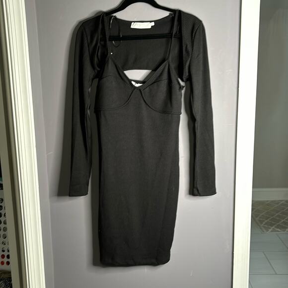 ASTR the Label Black Ribbed Tank Dress With Shrug & Sweetheart Neck Size Small - Picture 7 of 7